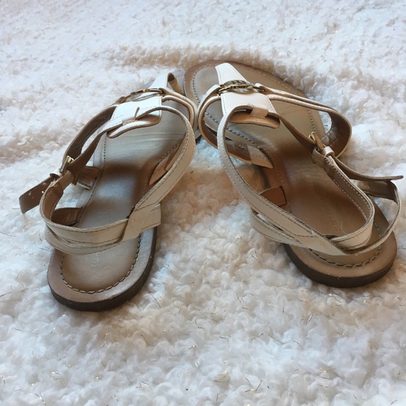 Tommy Hilfiger White Sandals with Gold Accents - Picture 4 of 8